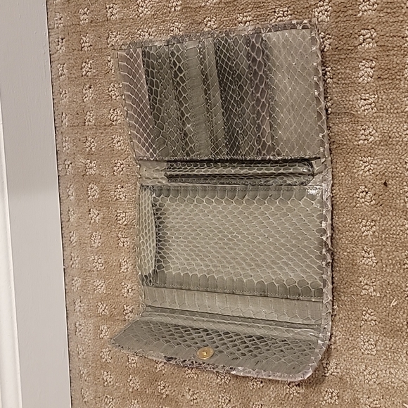 Python, grey color wallet - Picture 3 of 3